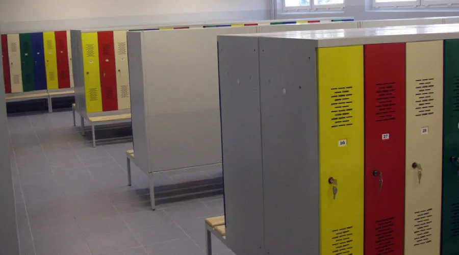 Výrobca pohyblivých regálov, mobilných skríň, kovového skladového kancelárskeho nábytku, Poľsko