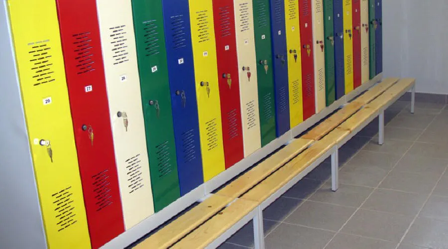 Výrobca pohyblivých regálov, mobilných skríň, kovového skladového kancelárskeho nábytku, Poľsko